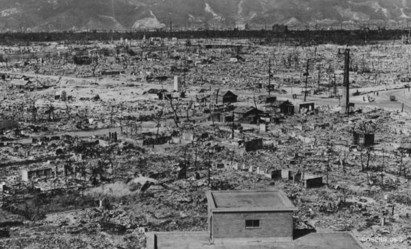 64-я годовщина бомбардировки Хиросимы (30 фото)