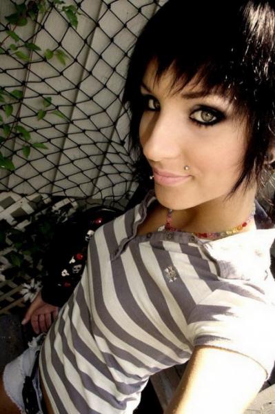  (15 )