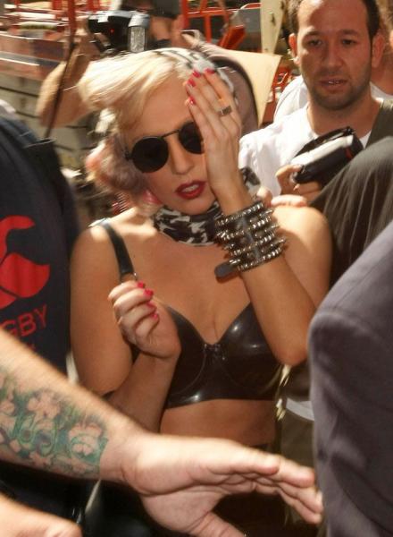 Lady Gaga (10 )