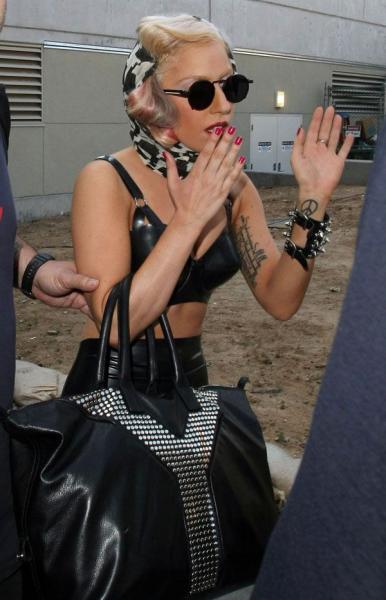 Lady Gaga (10 )