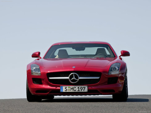 Mercedes-Benz SLS AMG (40 )