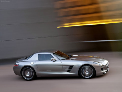 Mercedes-Benz SLS AMG (40 )