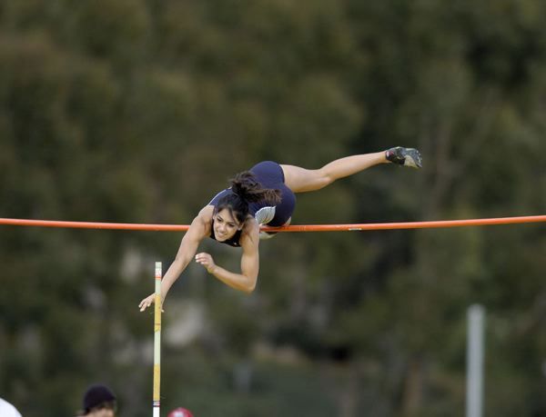  Alison Stokke (36 )