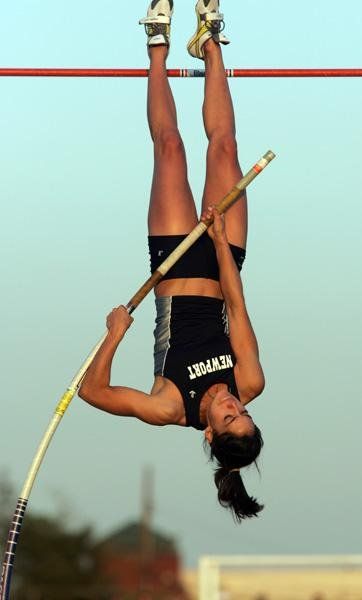  Alison Stokke (36 )