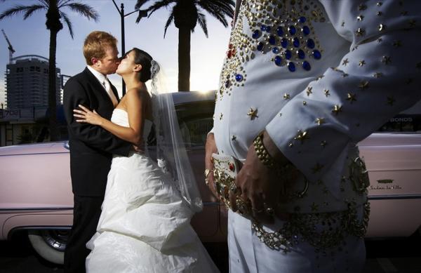 Свадьбы в Лас-Вегасе (10 фото)