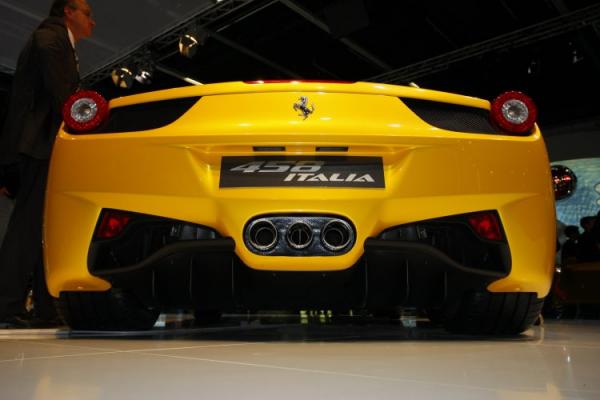 Ferrari 458 Italia (20 )