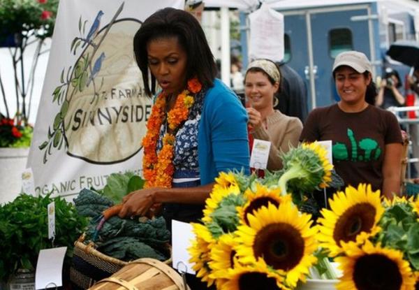 Жена президента США на рынке (10 фото)