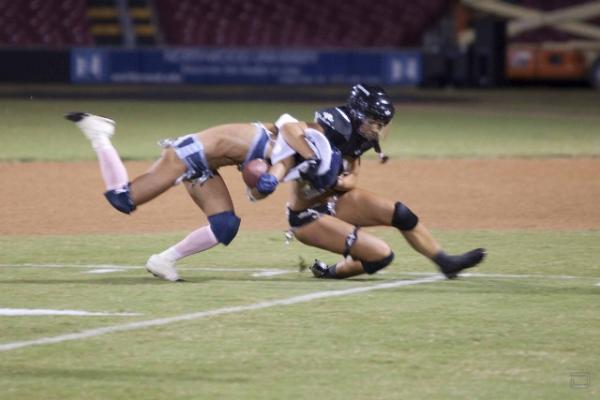     - Lingerie Football League (15 )