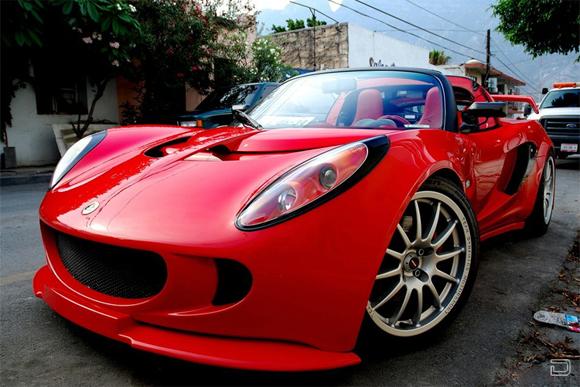  Lotus Exige  Ferrari