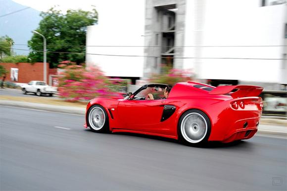  Lotus Exige  Ferrari