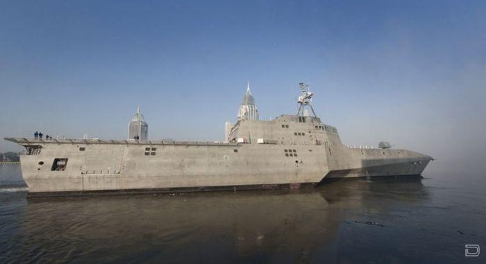      - USS Independence (LCS-2)