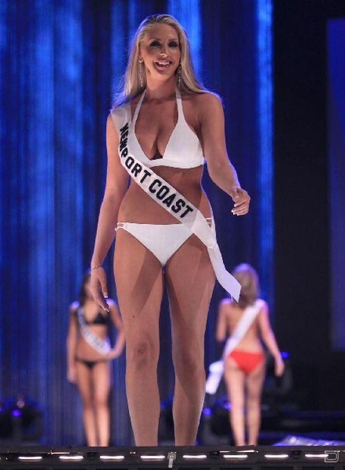Мисс Калифорния Bikini Contest 2009 (36 фото)