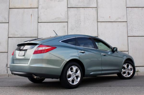 Honda Accord Crosstour 2010 (17 )