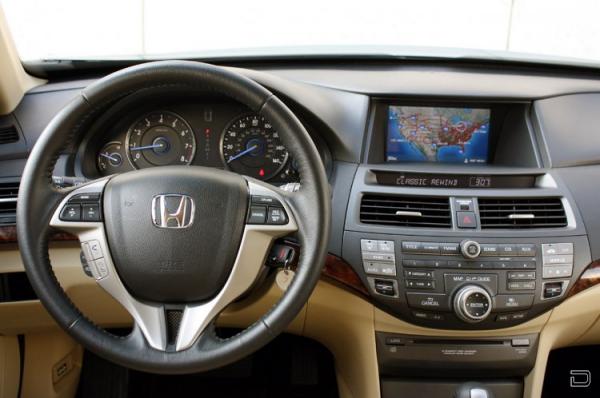 Honda Accord Crosstour 2010 (17 )