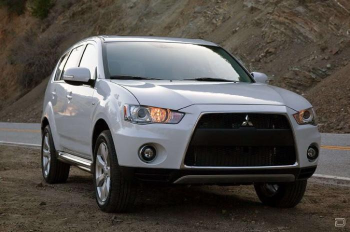 2010 Mitsubishi Outlander GT (33 )