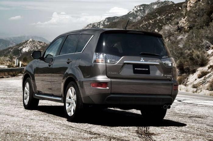 2010 Mitsubishi Outlander GT (33 )