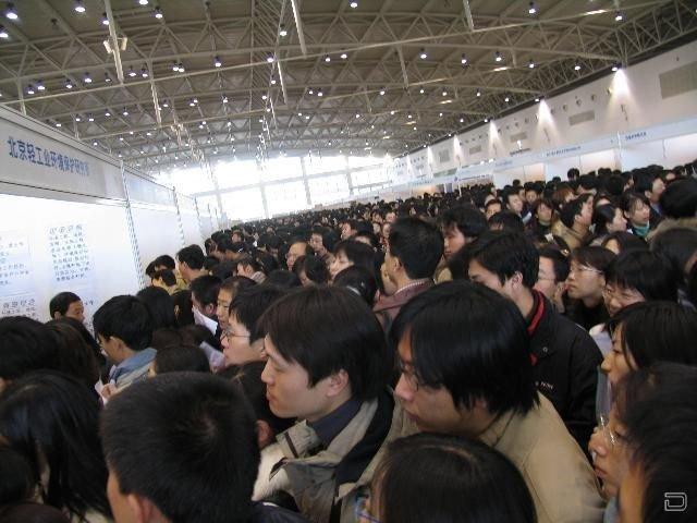 Безработица в Китае (9 фотографий)