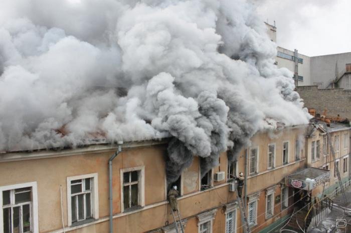 Пожар в Одессе (5 фото)