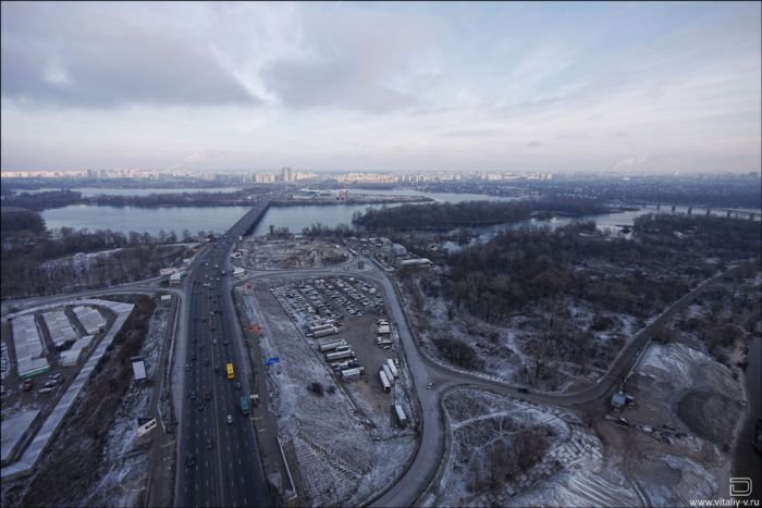 Московский мост - один из главных мостов Киева (19 фото)