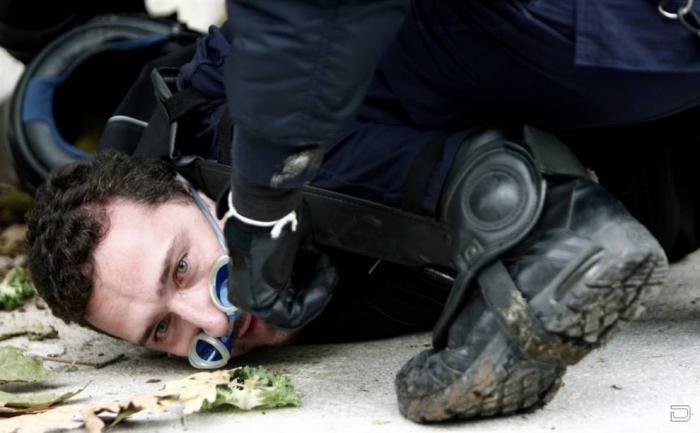 Беспорядки в Греции (8 фото)