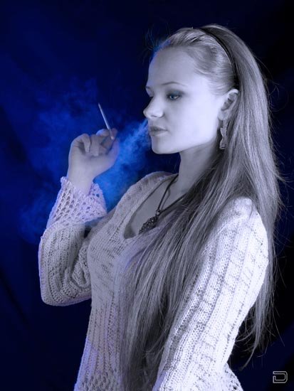 Девушки и сигареты