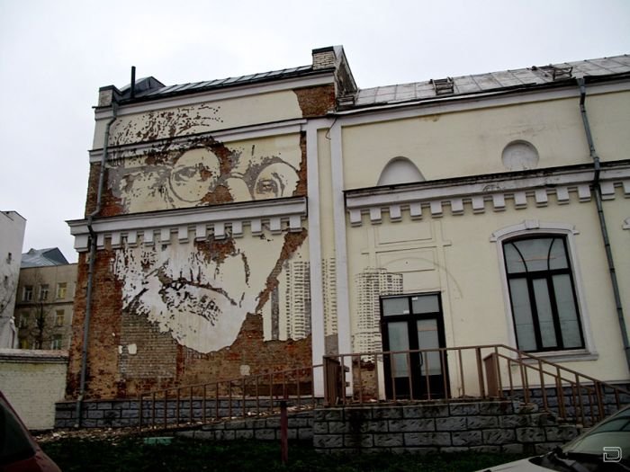   Vhils   (3 )