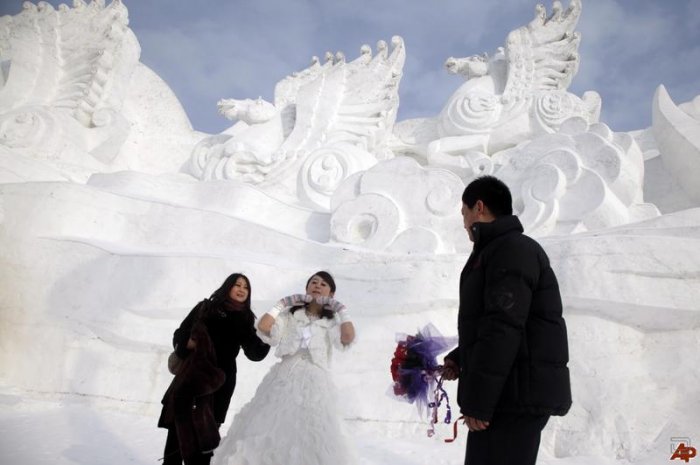Массовая свадьба в Китае