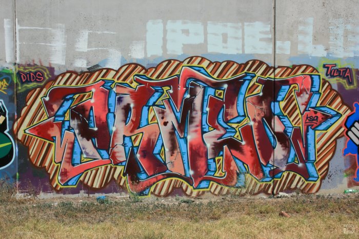 Красивые граффити из Мельбурна (39 фото)