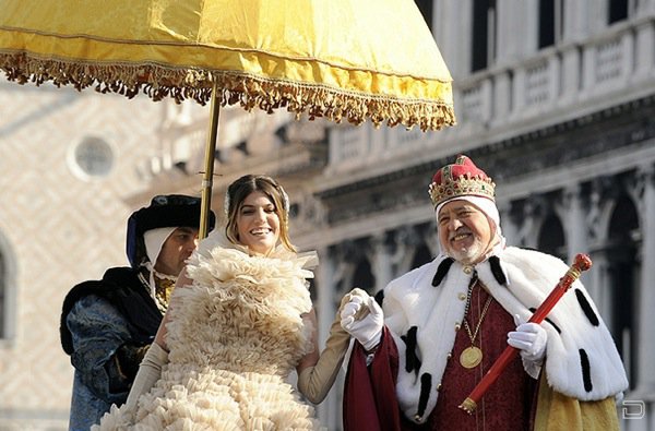    (Carnevale di Venezia)