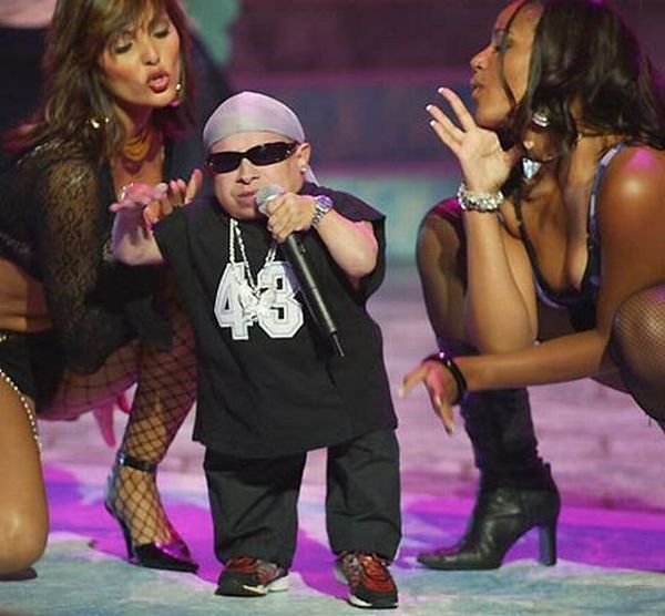  Verne Troyer