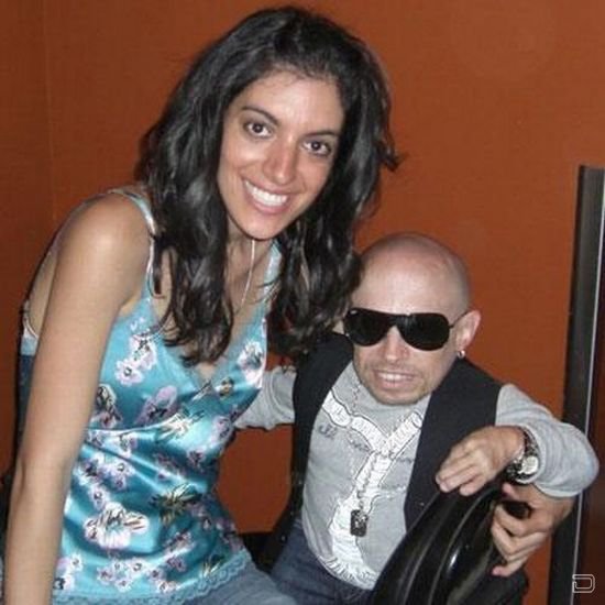  Verne Troyer