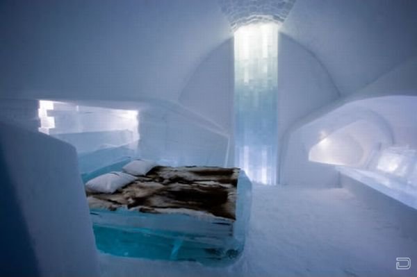 Отель из льда (12 фото)