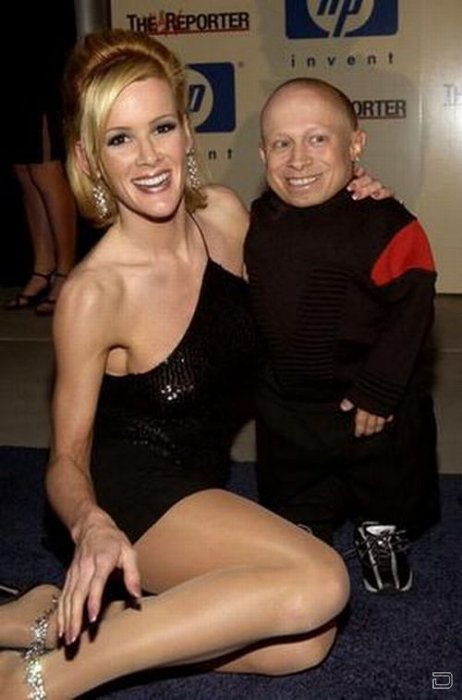  Verne Troyer