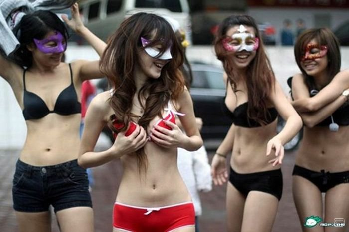Женихомания в Китае (8 фото)