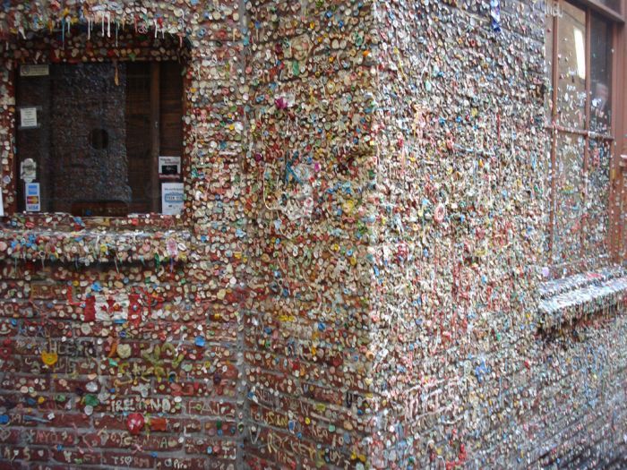 Стена из жвачек в Сиэтле (12 фото)