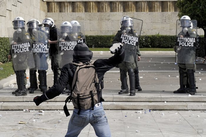 Беспорядки в Греции (22 фото)