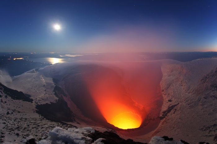 Потрясающие фотографии вулканов (36 фото)