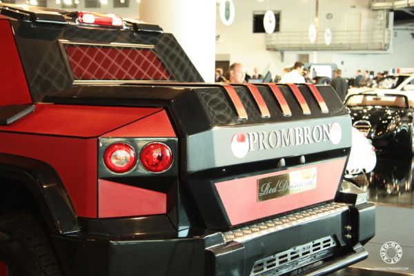  SUV Dartz Kombat Prombron Monaco Red Diamond