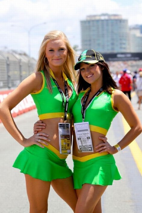 Красавицы с легендарной гонки "Indianapolis 500" (58 фото)