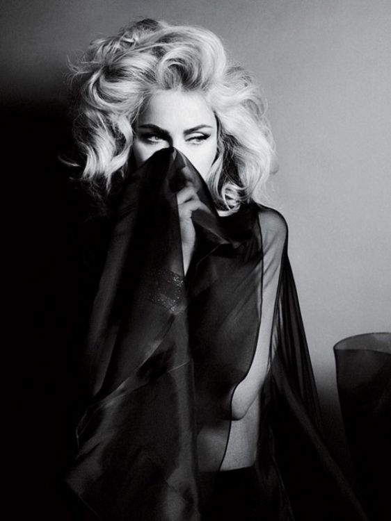  50-  (Madonna)  Interview