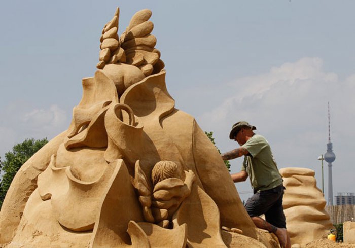        "Sandsation 2010"