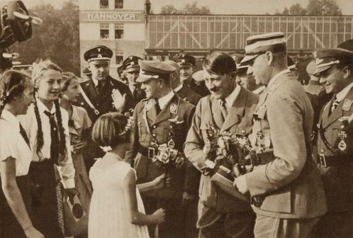 Фотографии Адольфа Гитлера (39 фото)