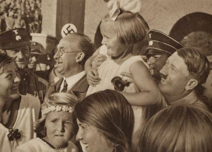Фотографии Адольфа Гитлера (39 фото)
