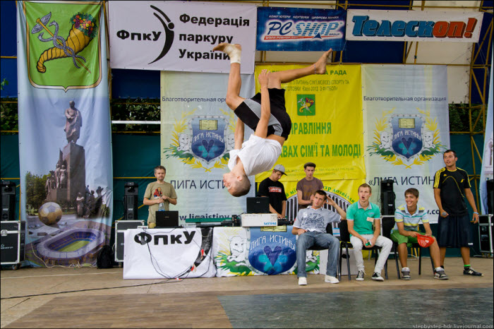 Международный фестивалья паркура в Харькове (23 фото)