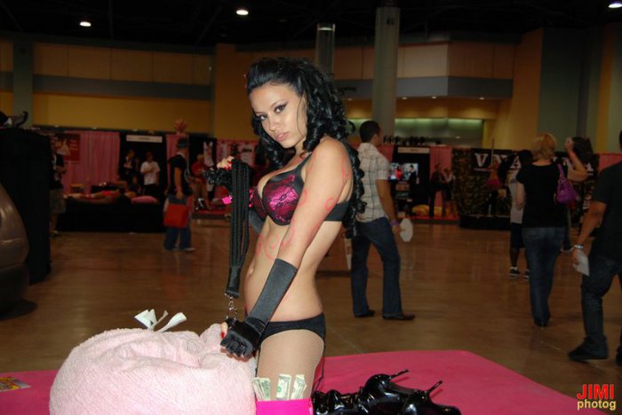 Exxxotica Expo 2010 (14 )