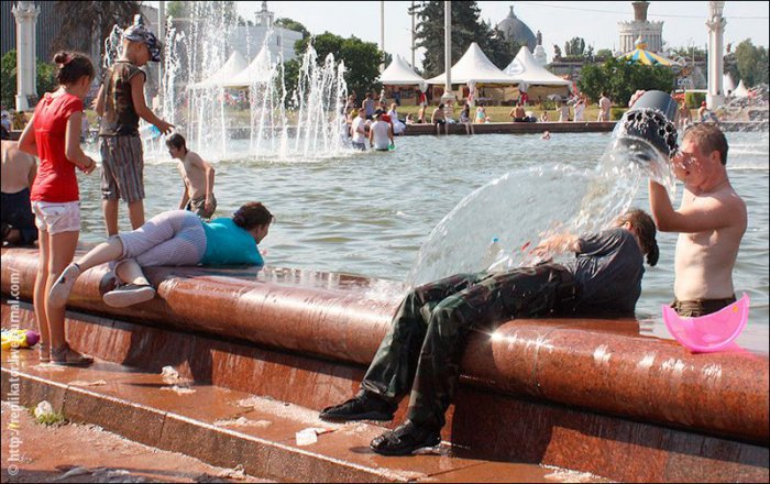 Битва на ВВЦ (75 фото) Битва на ВВЦ (75 фото)