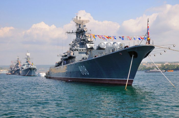 День ВМФ-России 2010 (15 фото)