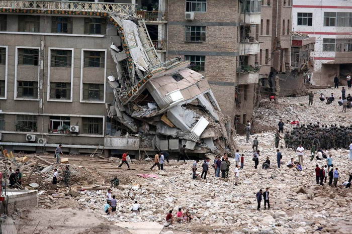 Разрушительные оползени в Китае (23 фото)