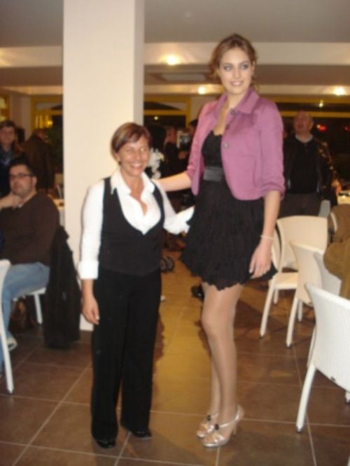 Самые высокие девушки (60 фото)