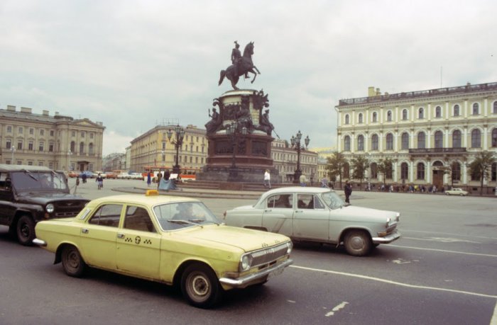 Москва и Ленинград в 1990-м (45 фото)